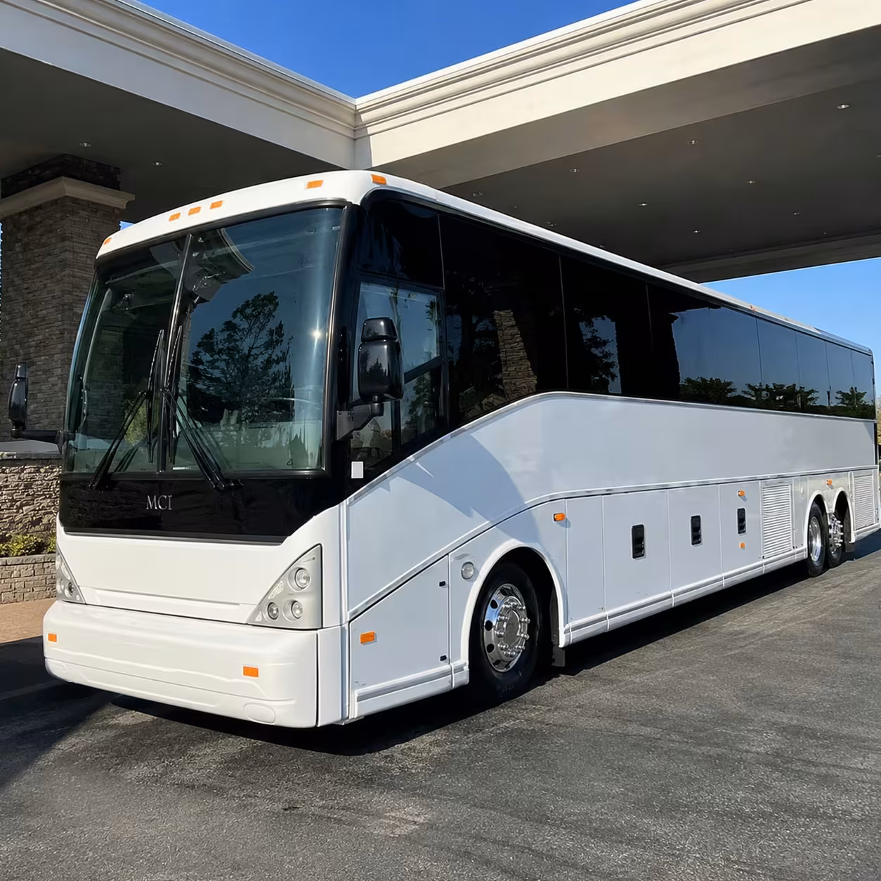 boston logan airport shuttle buses for waterford groups