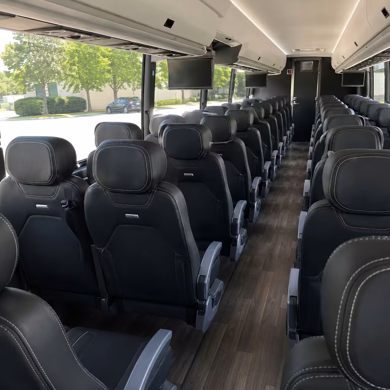waterford charter buses for corporate events and offsite meetings