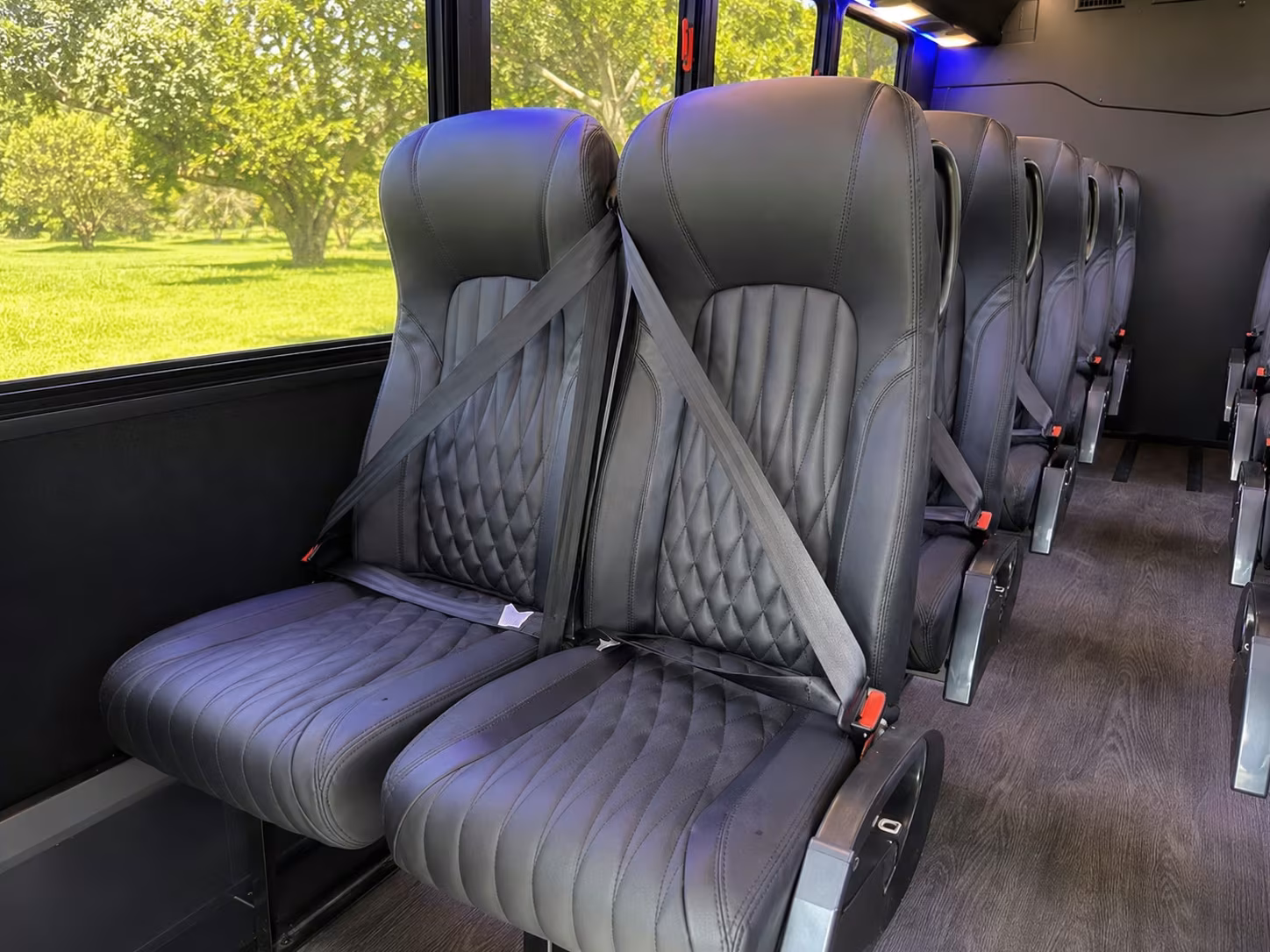 waterford minibus rentals for garde arts center shows